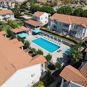 ** Otel Larimar Türkiye